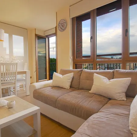 La Casa Del Muelle Feriehus *